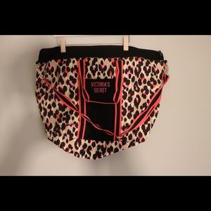 Victoria’s Secret tote bag